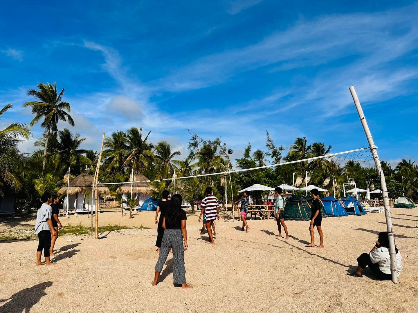 Beach volleyball at Paraiso de San Narciso